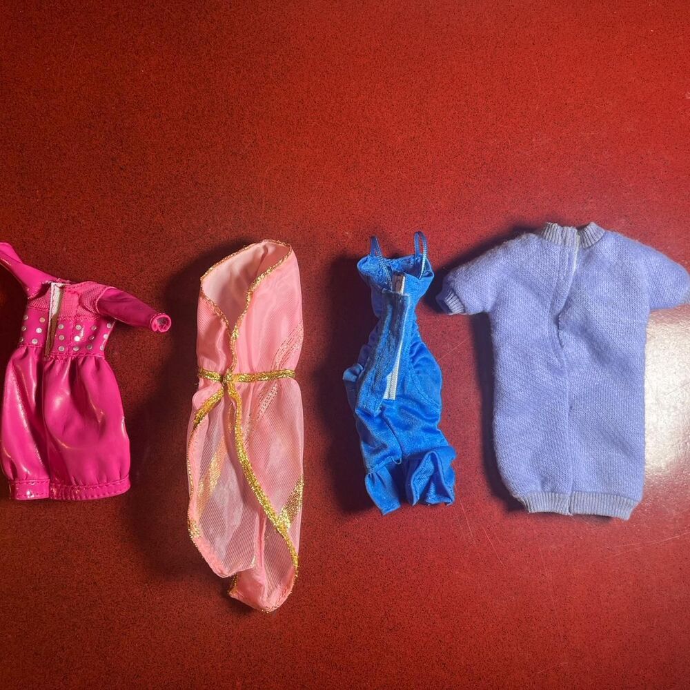 Barbie multi Dolls-accessories